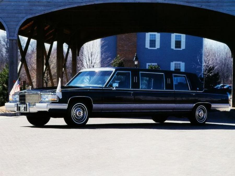 Cadillac Fleetwood Diplomat Limousine by Limousine Werks '1992